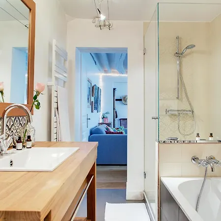 Bastille Rollin * Παρίσι